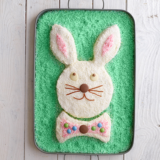 How to Make an Easter Bunny Cake 🐰🥚🌸 - Party Ideas | Party Printables  Blog